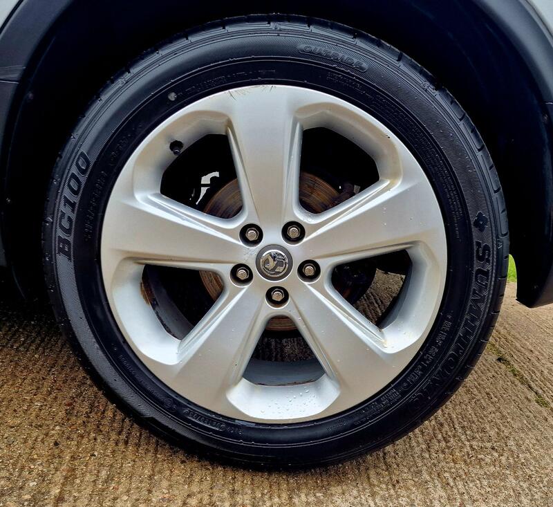 VAUXHALL MOKKA