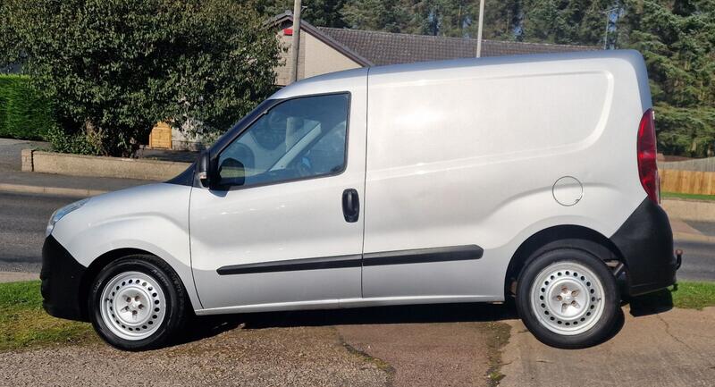VAUXHALL COMBO