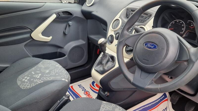 FORD KA
