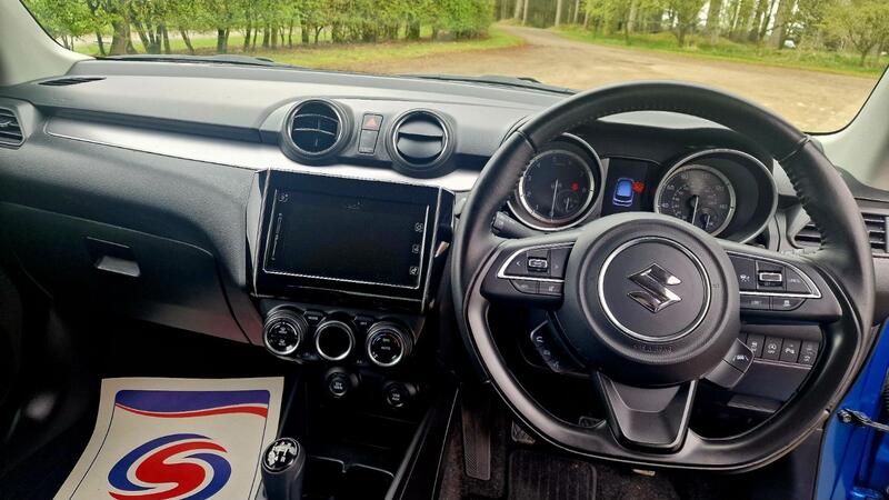 SUZUKI SWIFT