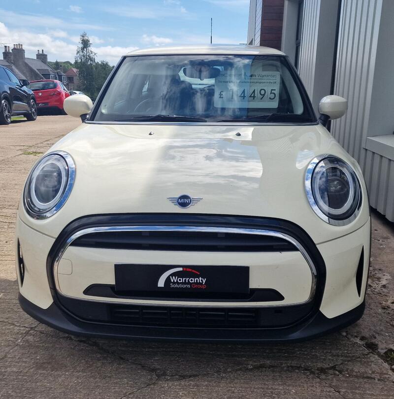 View MINI HATCH 1.5 3-Door Hatch Cooper Classic AUTO