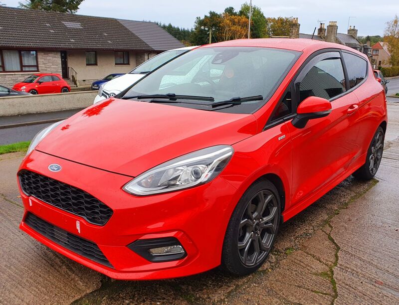 View FORD FIESTA ST-LINE