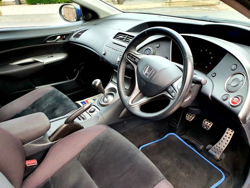 View HONDA CIVIC I-VTEC SE