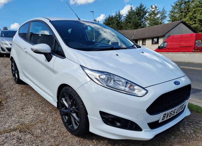 View FORD FIESTA ZETEC S