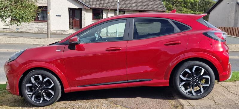 View FORD PUMA 1.0 T EcoBoost MHEV ST-Line X First Edition